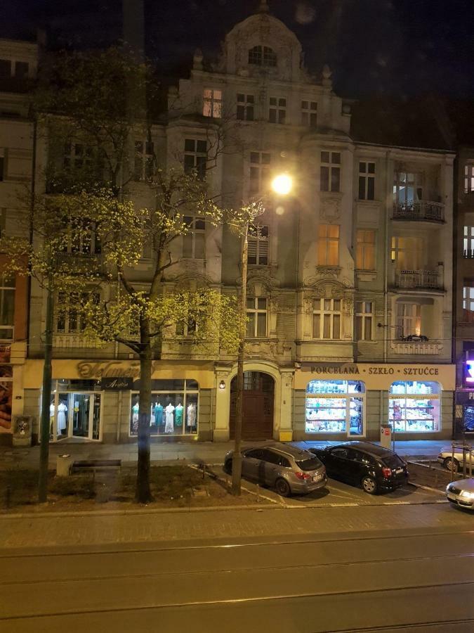 Movie Apartment Jezyce Познань Экстерьер фото
